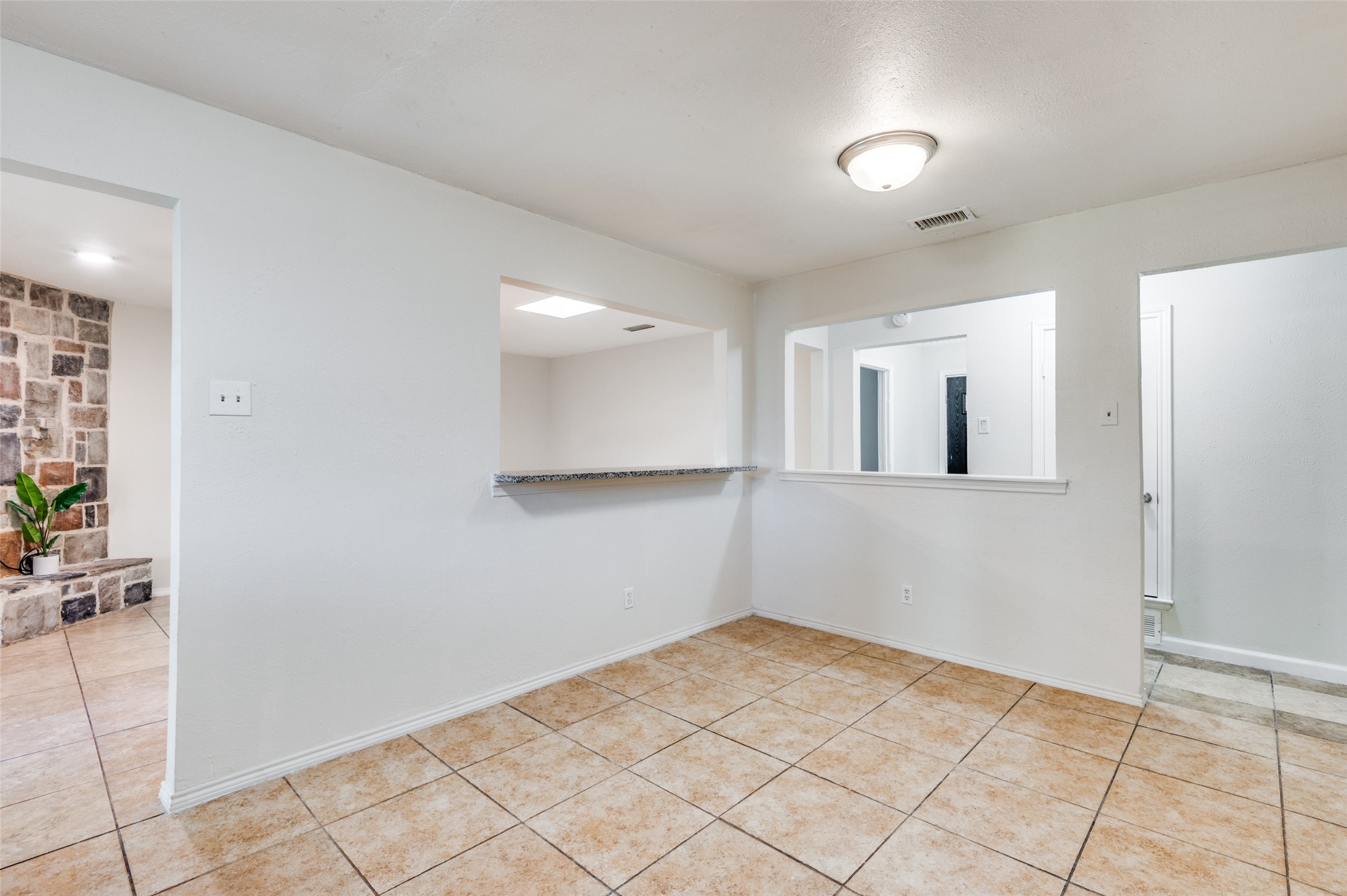 1805 Etain Road Irving TX 75060