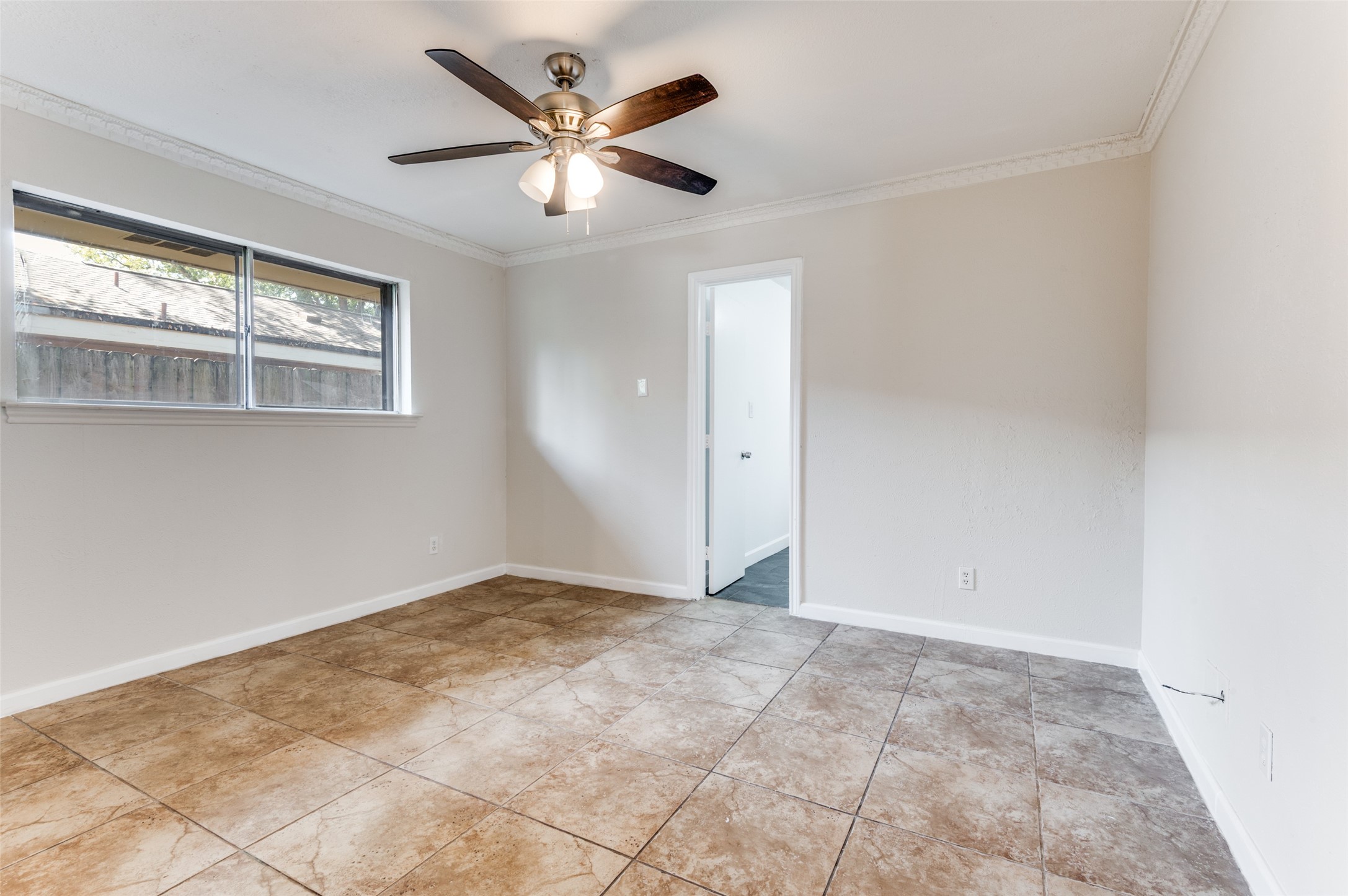 1805 Etain Road Irving TX 75060