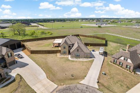 103 Walnut Drive Van Alstyne TX 75495