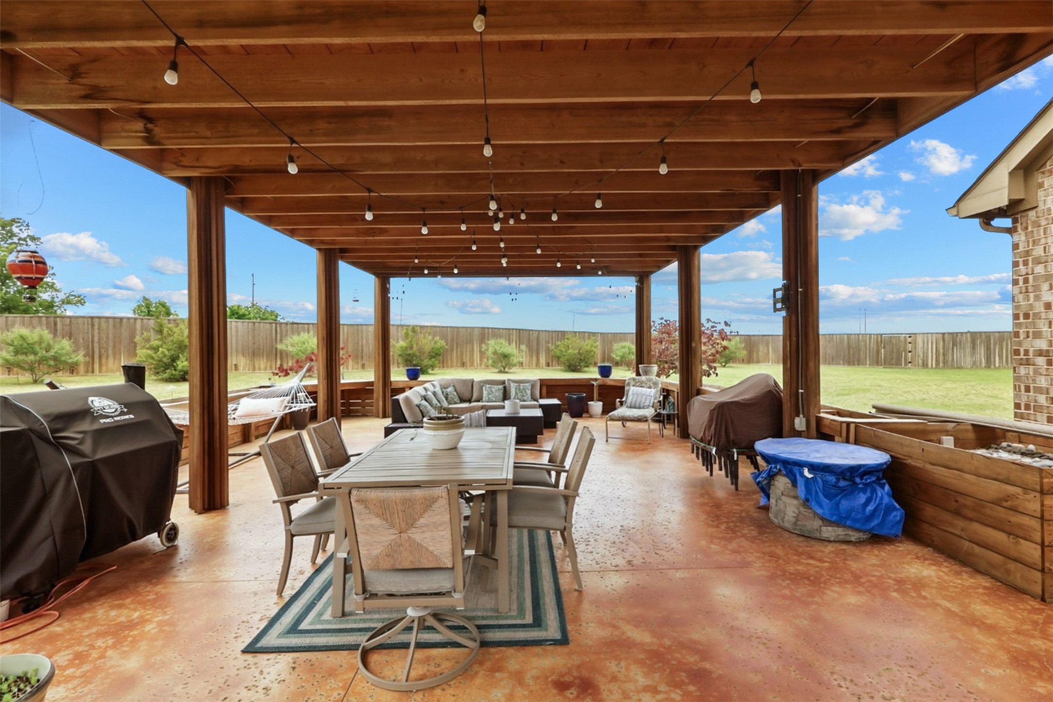 103 Walnut Drive Van Alstyne TX 75495