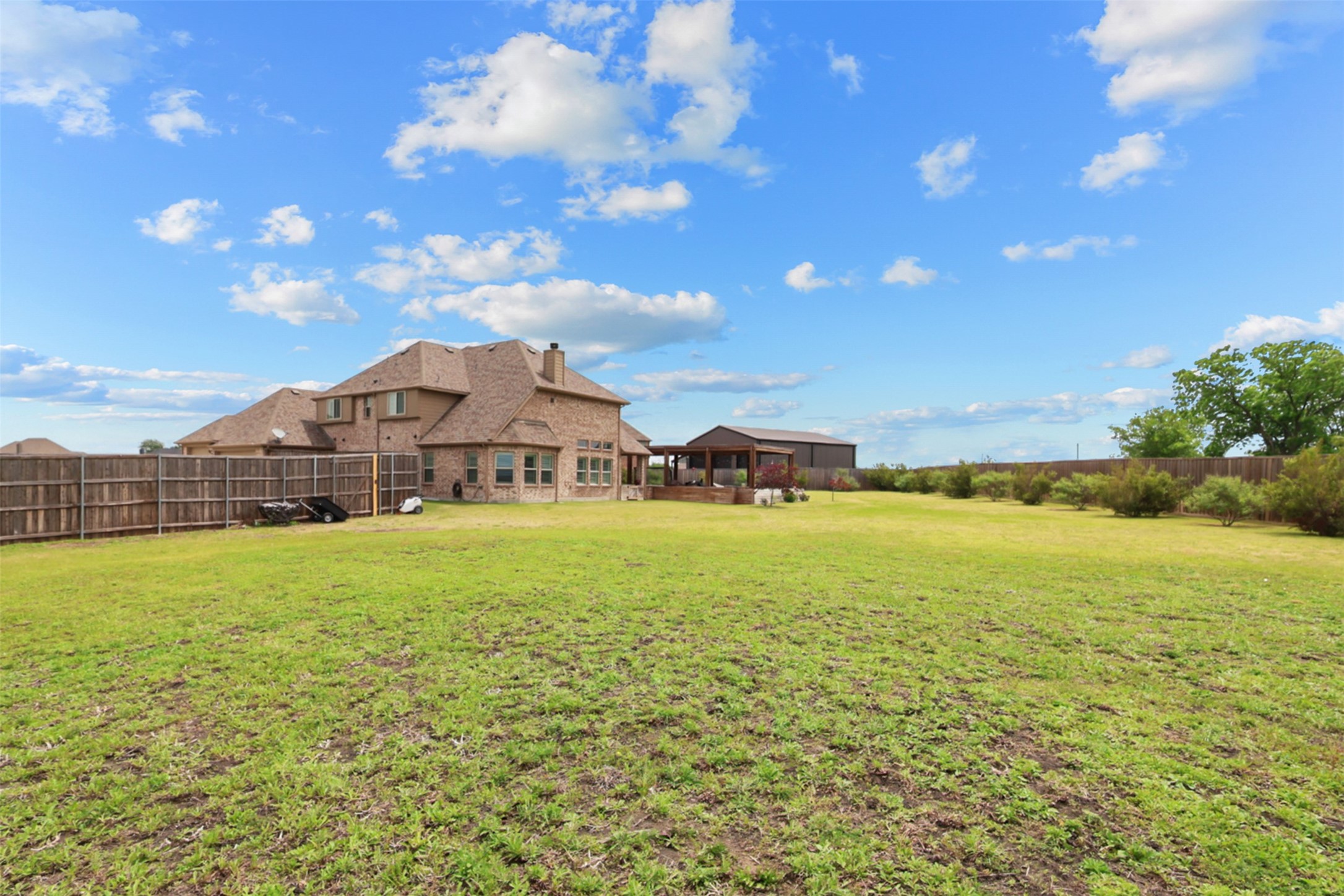 103 Walnut Drive Van Alstyne TX 75495