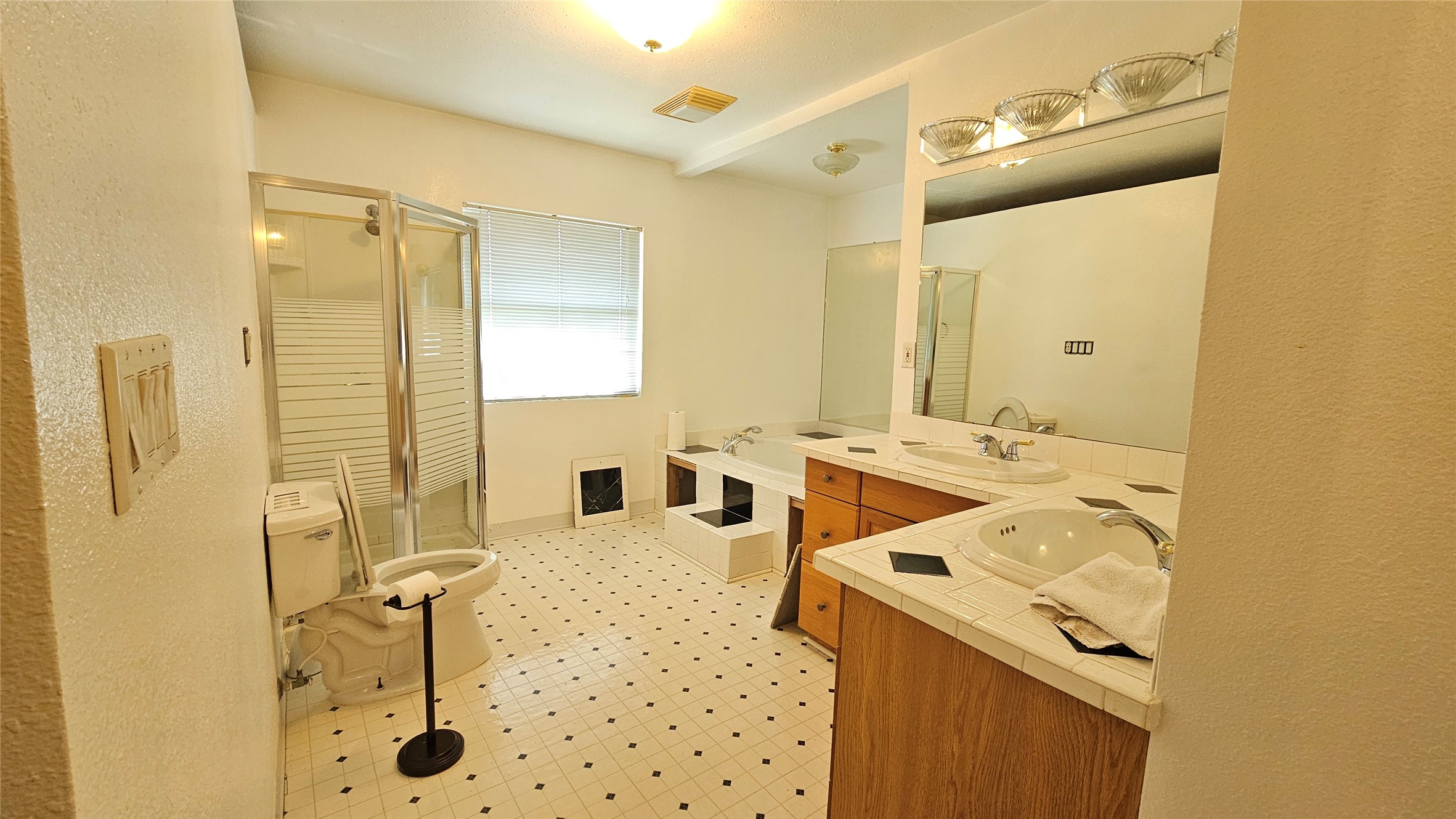 8736 Johns Road Alvarado TX 76009