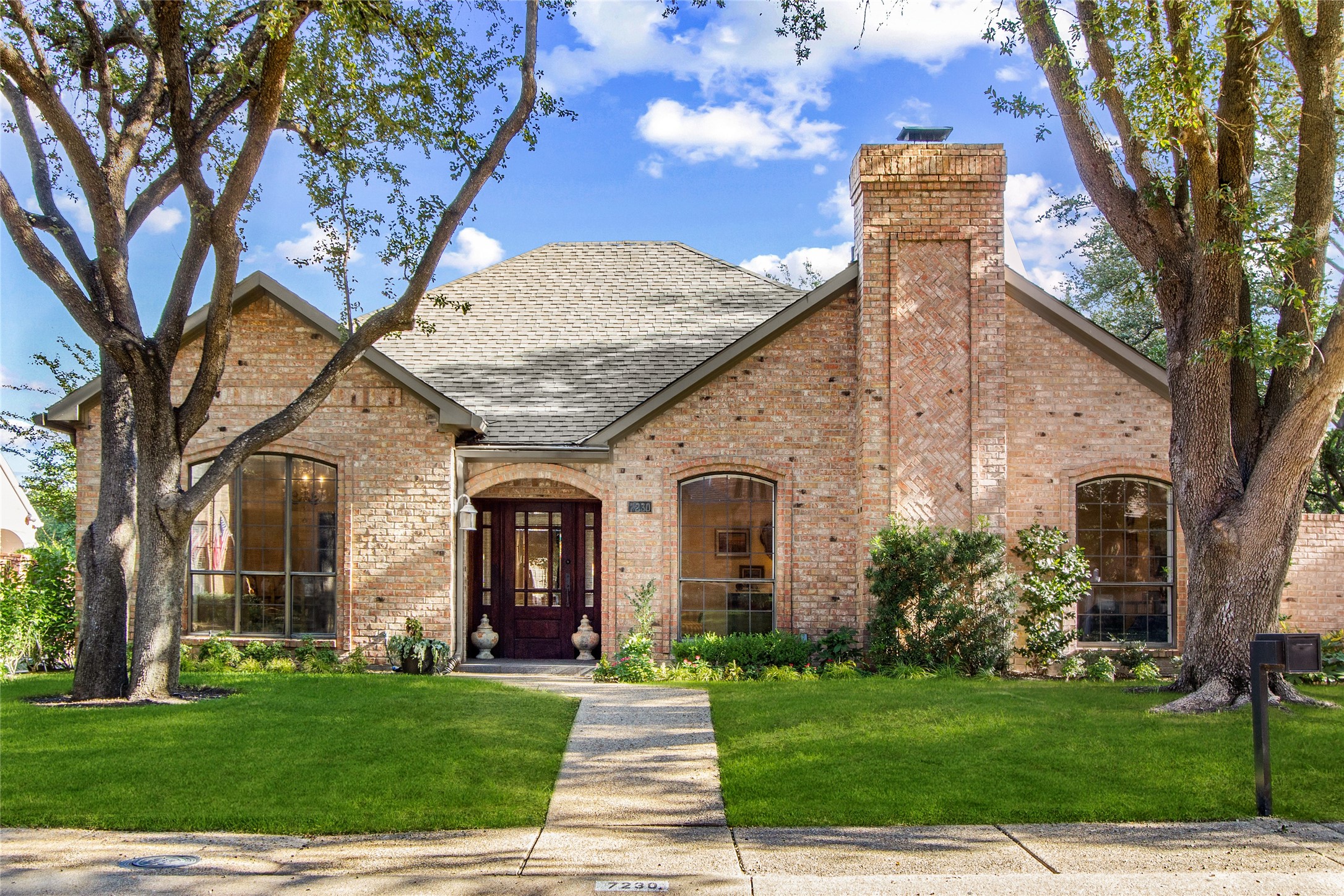 7230 Lane Park Drive Dallas TX 75225