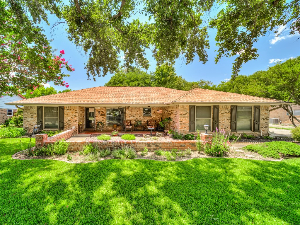 1947 Casa Loma Court Grapevine TX 76051