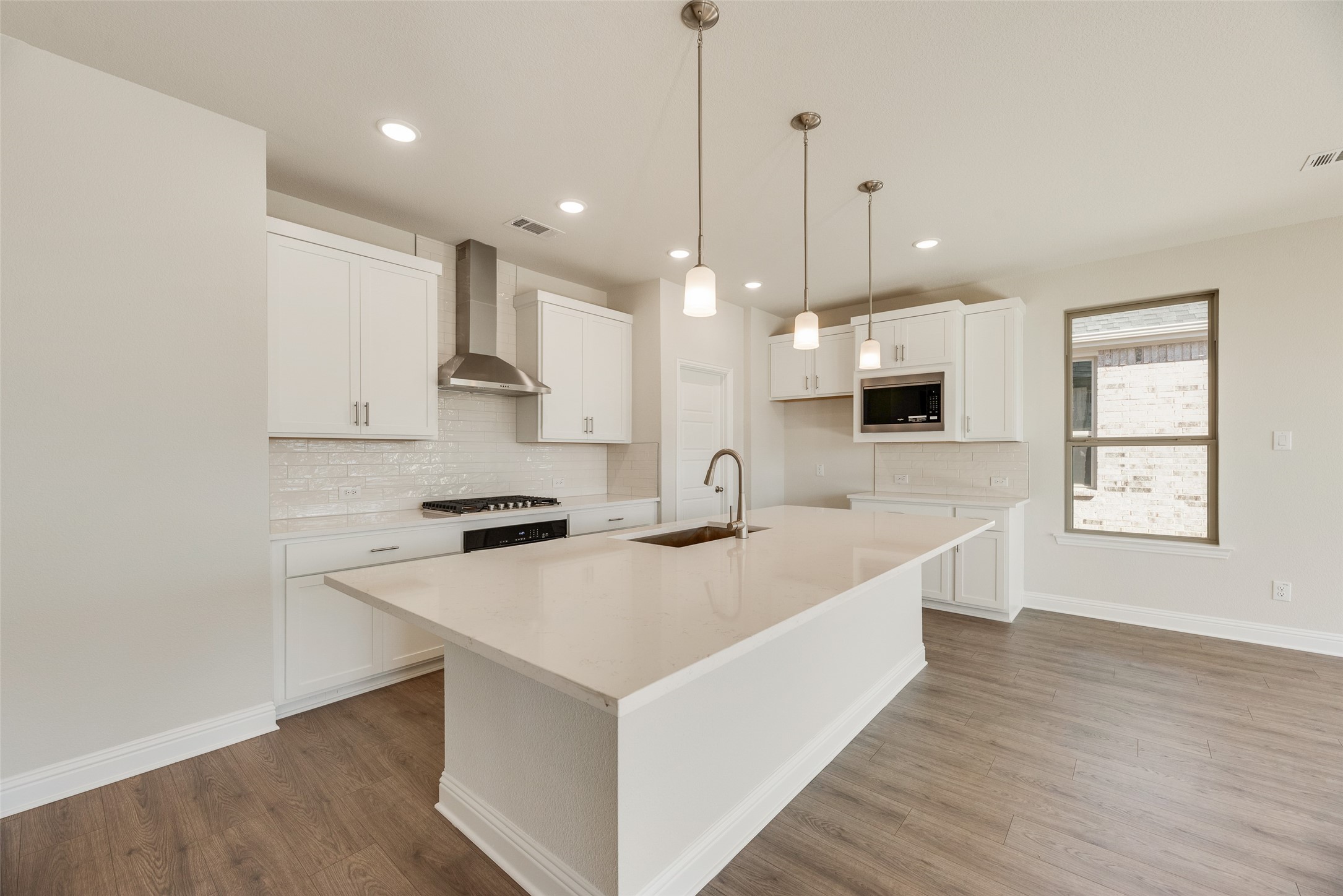 1916 Beeflower Street Celina TX 75009