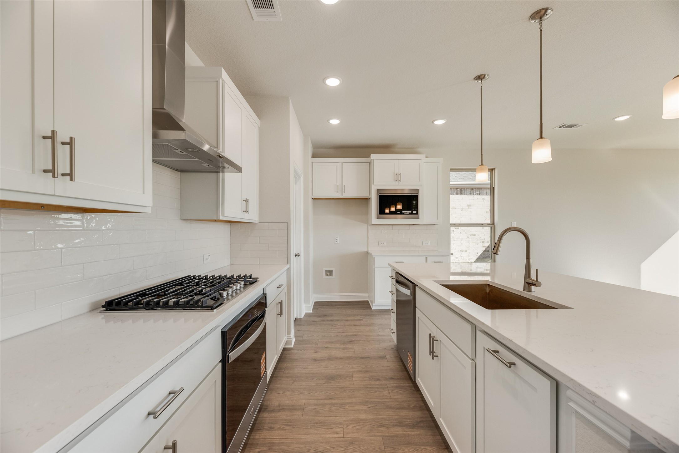 1916 Beeflower Street Celina TX 75009