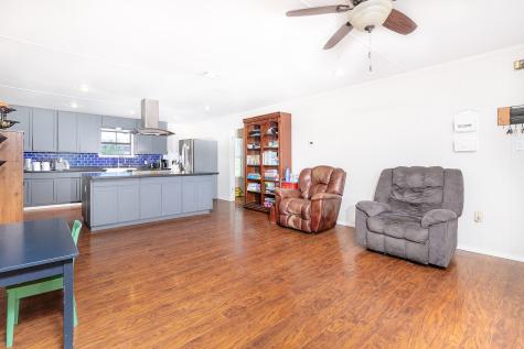 706 S Noyes Avenue Melvin TX 76858