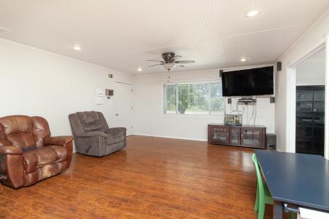 706 S Noyes Avenue Melvin TX 76858