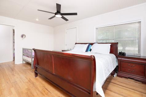 706 S Noyes Avenue Melvin TX 76858