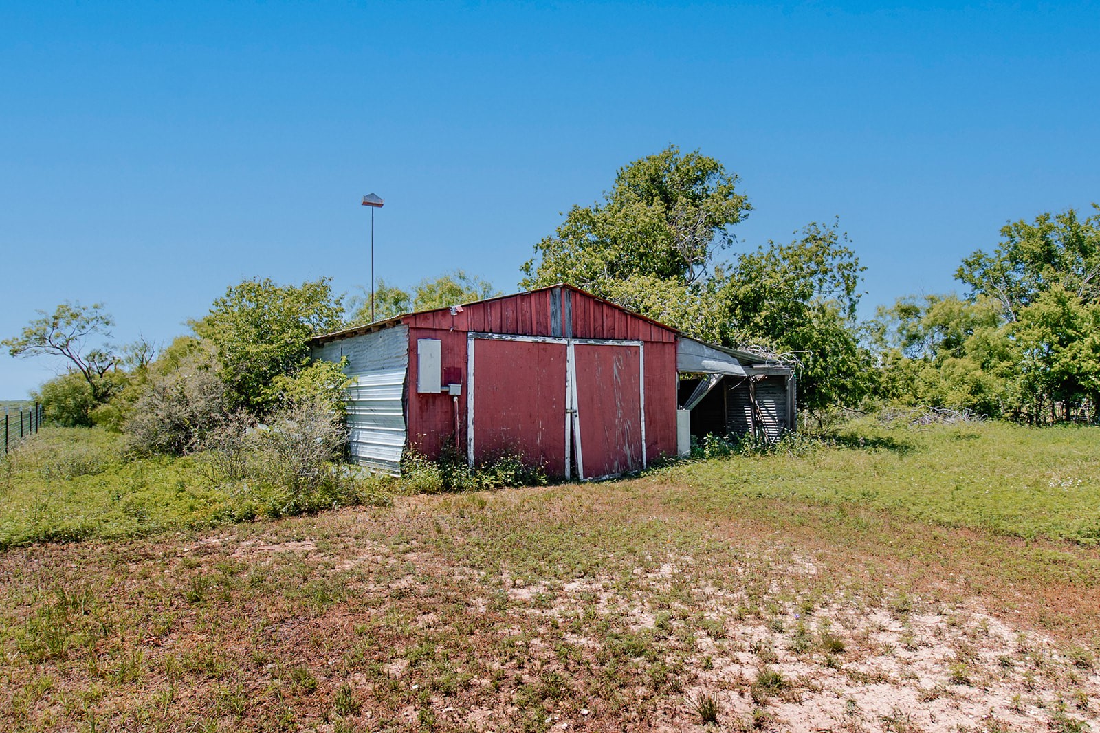 706 S Noyes Avenue Melvin TX 76858