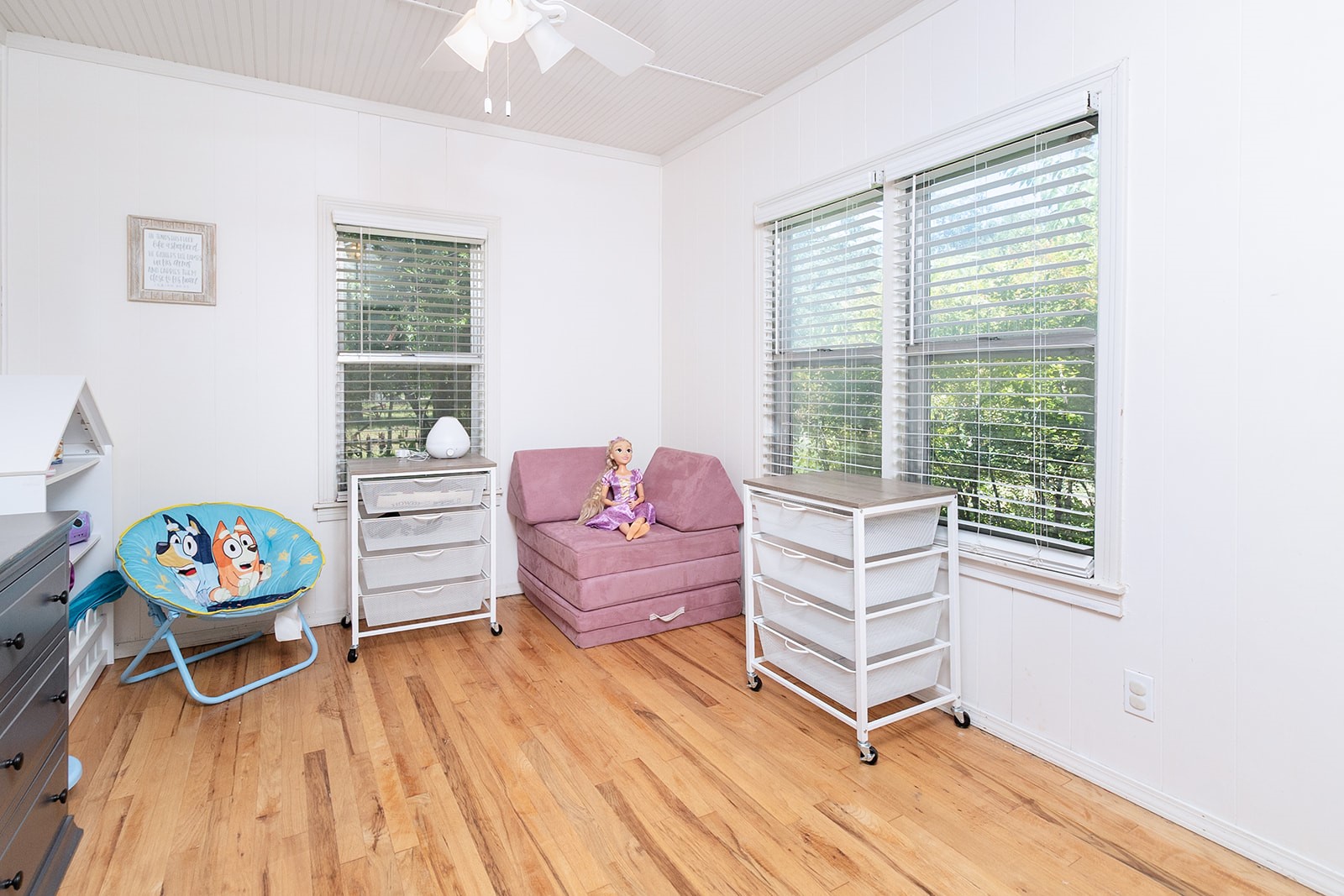 706 S Noyes Avenue Melvin TX 76858
