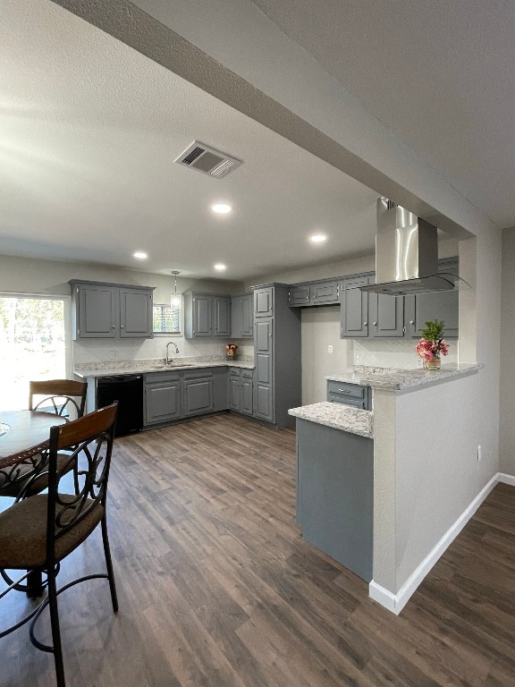 350 W Blackbourn Street Hawkins TX 75765