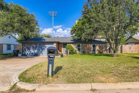 3719 French Wood Drive Arlington TX 76016