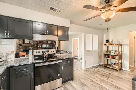 3719 French Wood Drive Arlington TX 76016