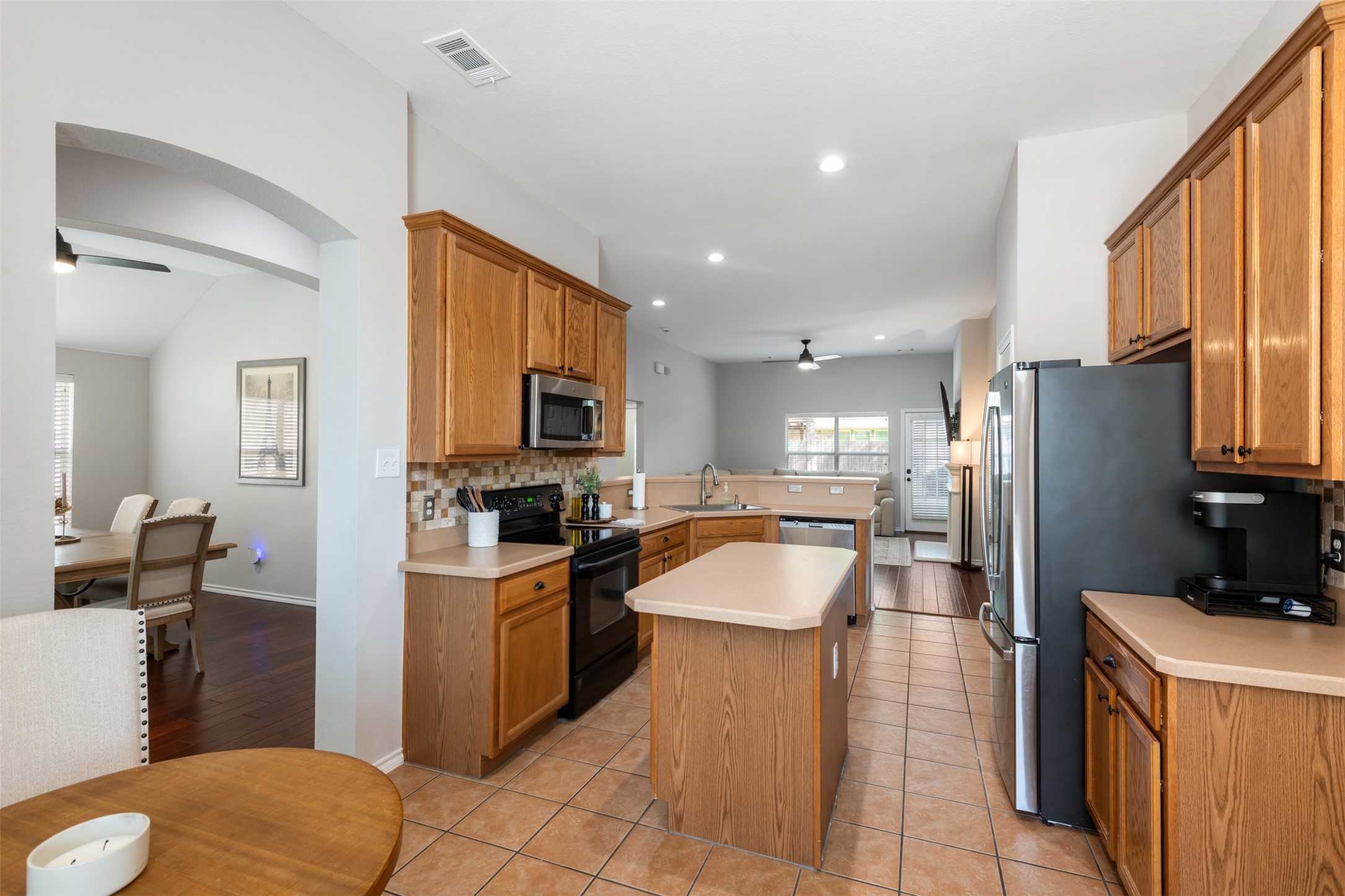 5804 Parkplace Drive Denton TX 76226