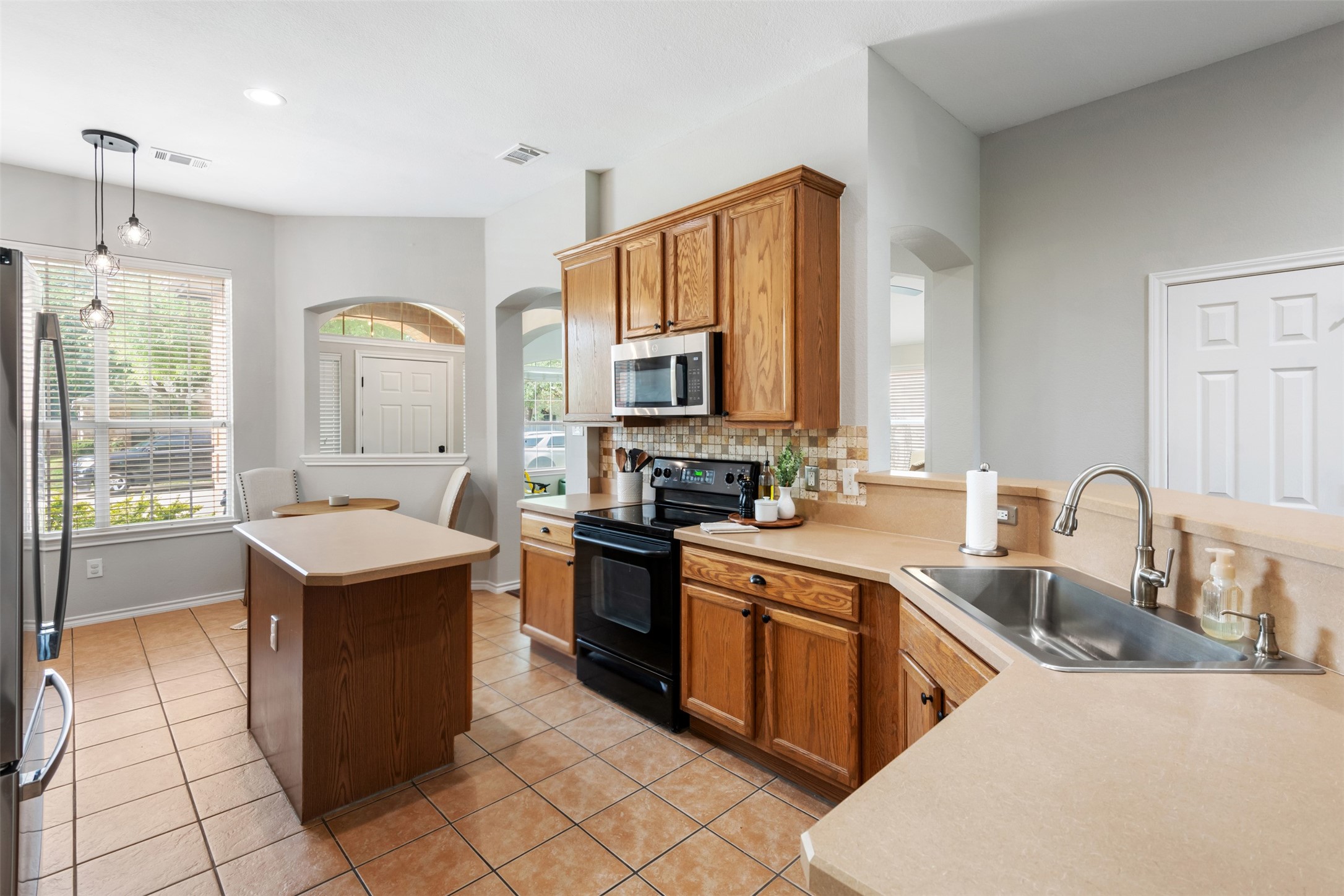 5804 Parkplace Drive Denton TX 76226