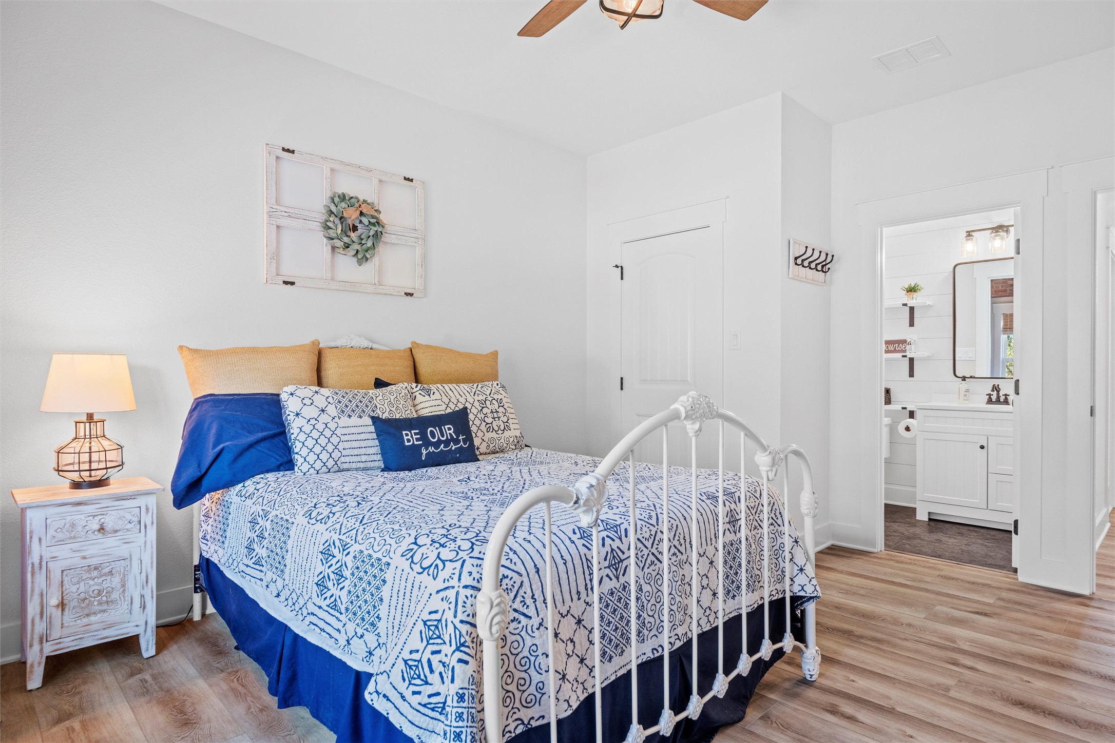 1121 The Shores Drive Corsicana TX 75109