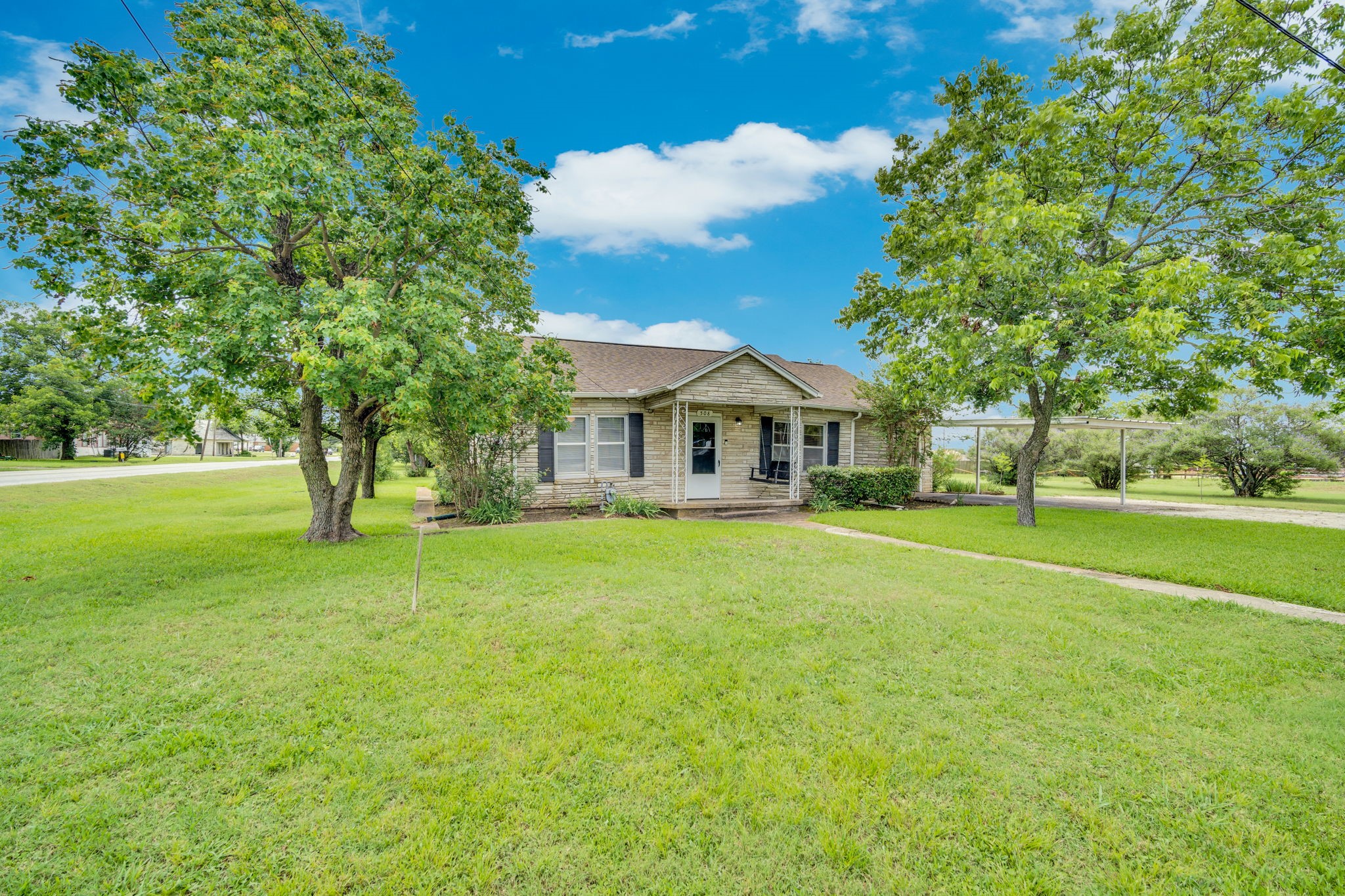 508 E Henderson Street Itasca TX 76055