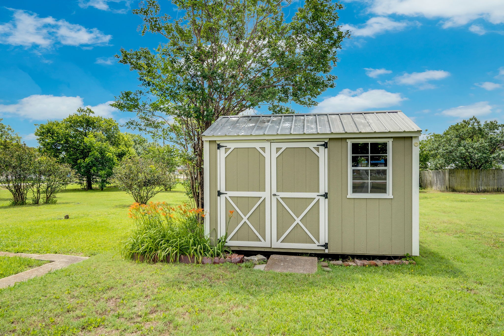 508 E Henderson Street Itasca TX 76055