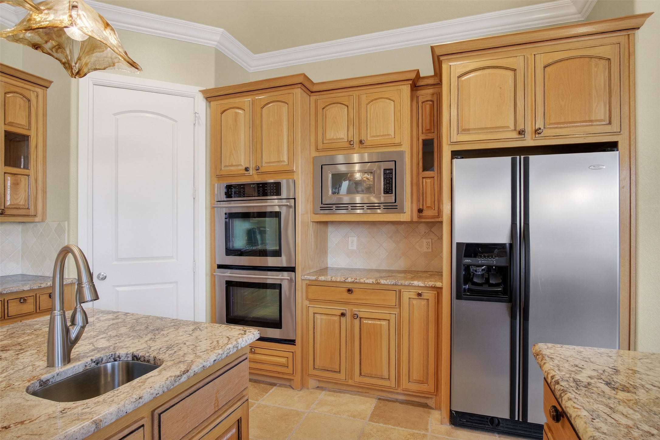 3072 Rosebud Court Grand Prairie TX 75104