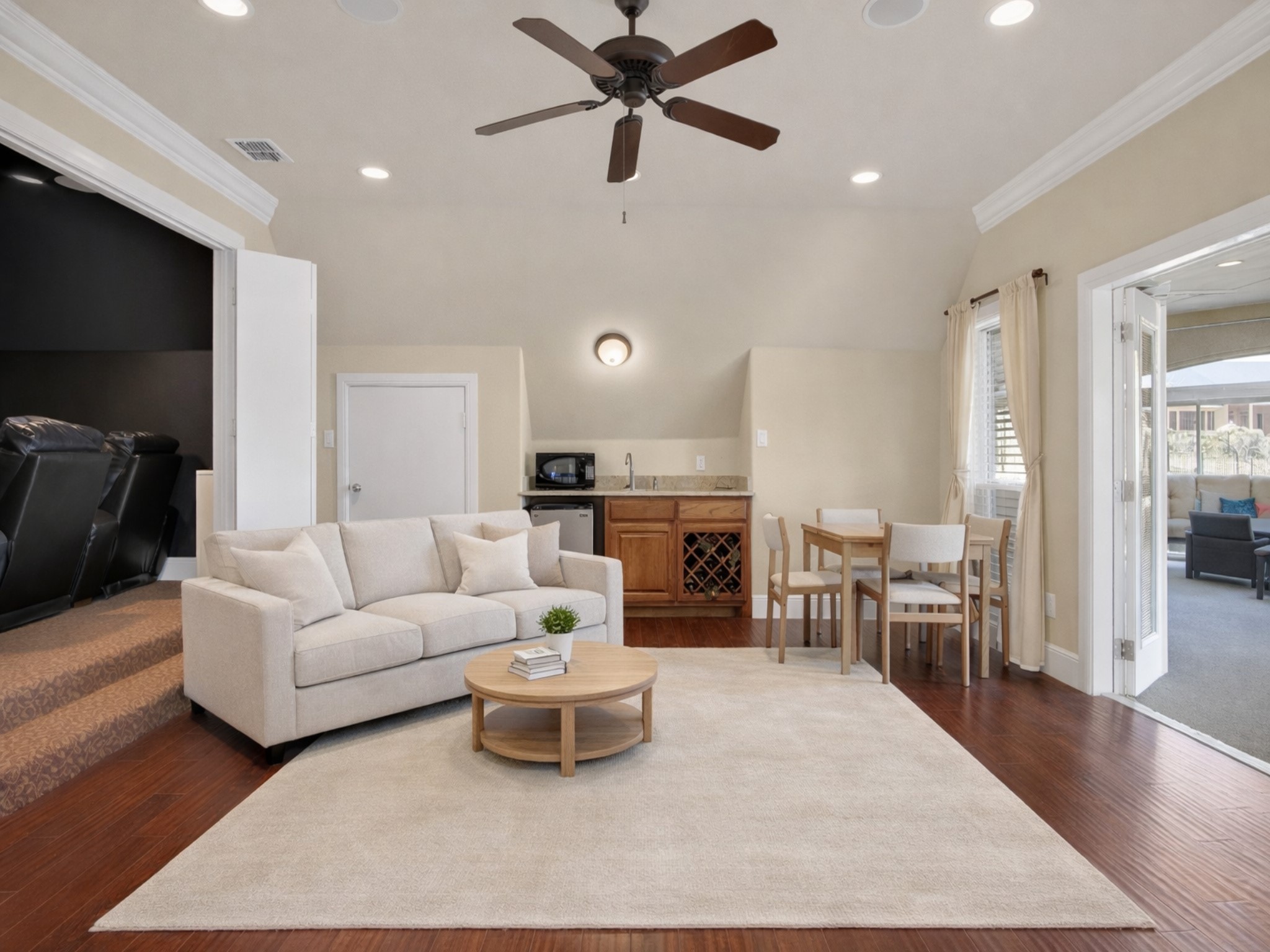3072 Rosebud Court Grand Prairie TX 75104