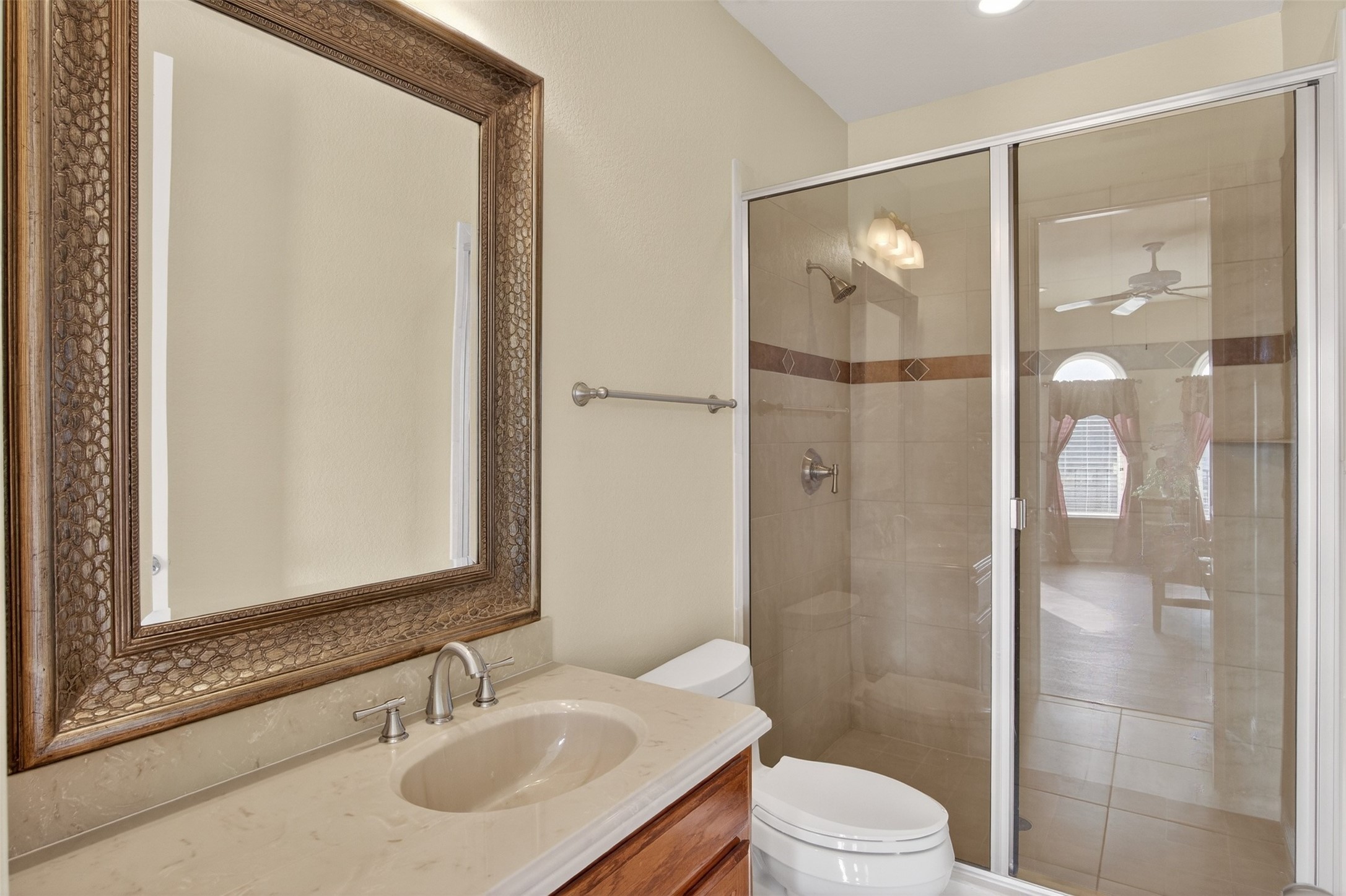 3072 Rosebud Court Grand Prairie TX 75104