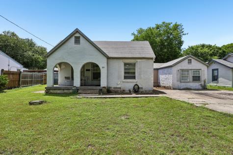 1215 Churchill Road River Oaks TX 76114