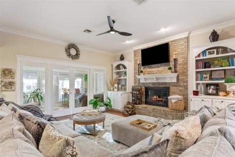 409 Shadow Mountain Drive Woodway TX 76712