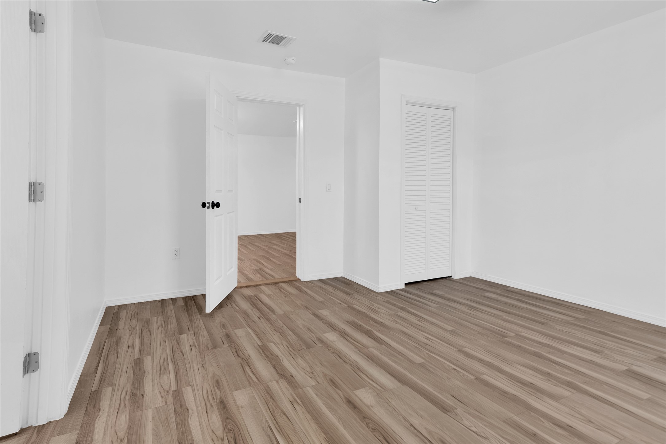 909 E Sears Street Denison TX 75021