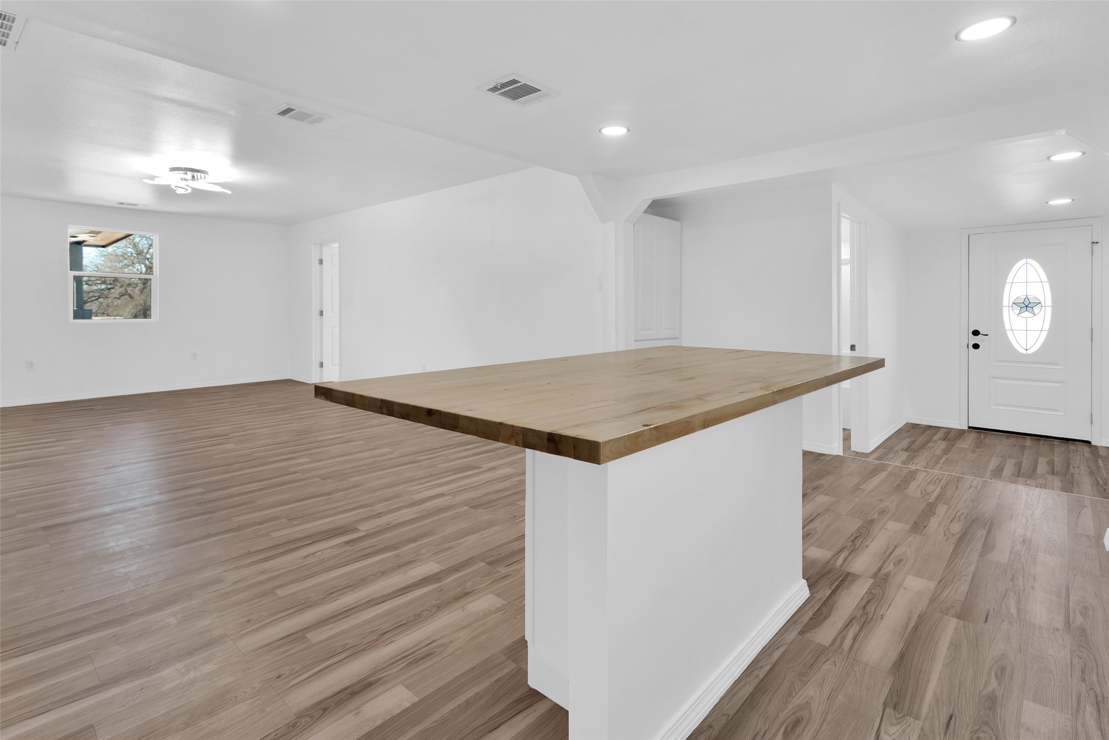 909 E Sears Street Denison TX 75021