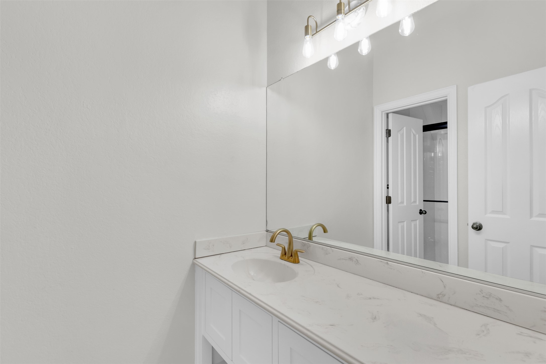 2200 Twin Creeks Court Pilot Point TX 76258