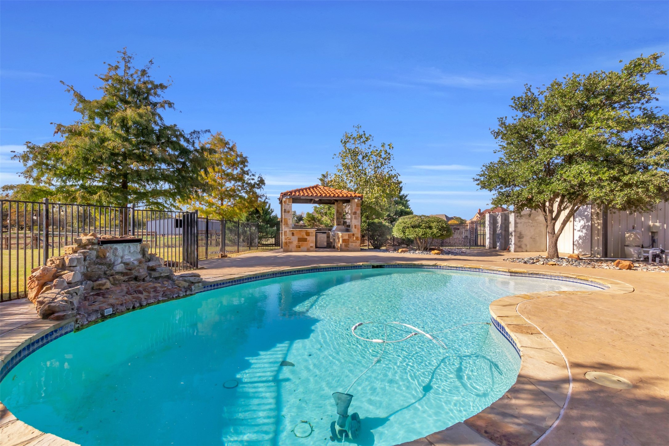 2200 Twin Creeks Court Pilot Point TX 76258