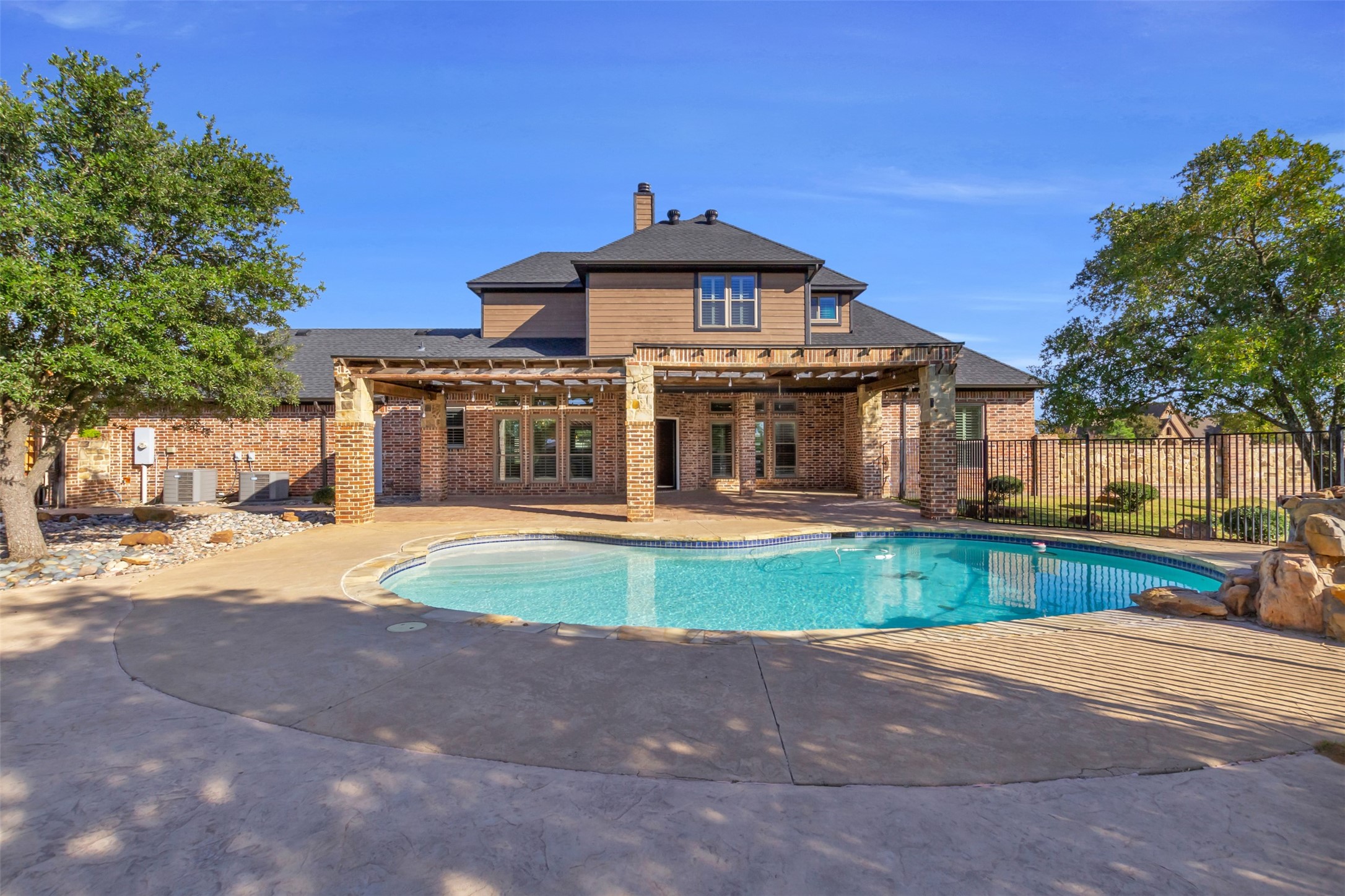 2200 Twin Creeks Court Pilot Point TX 76258