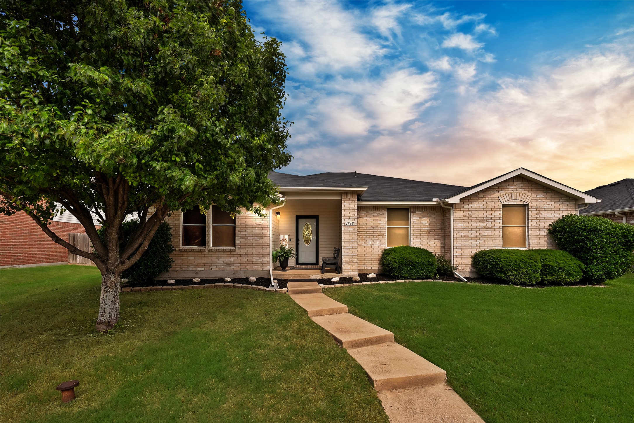 1819 Wildrose Drive Rockwall TX 75032