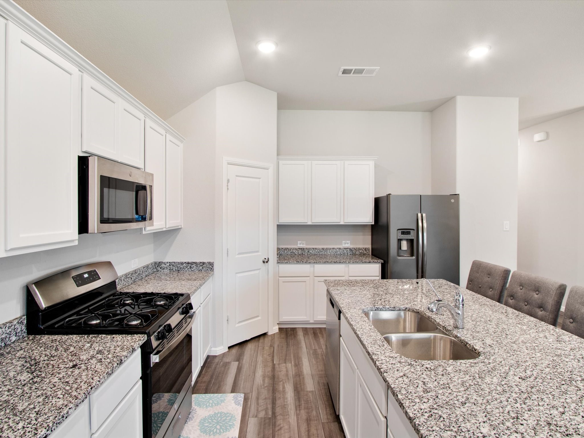 3541 Redbud Flower Trail Prairie Ridge TX 76084