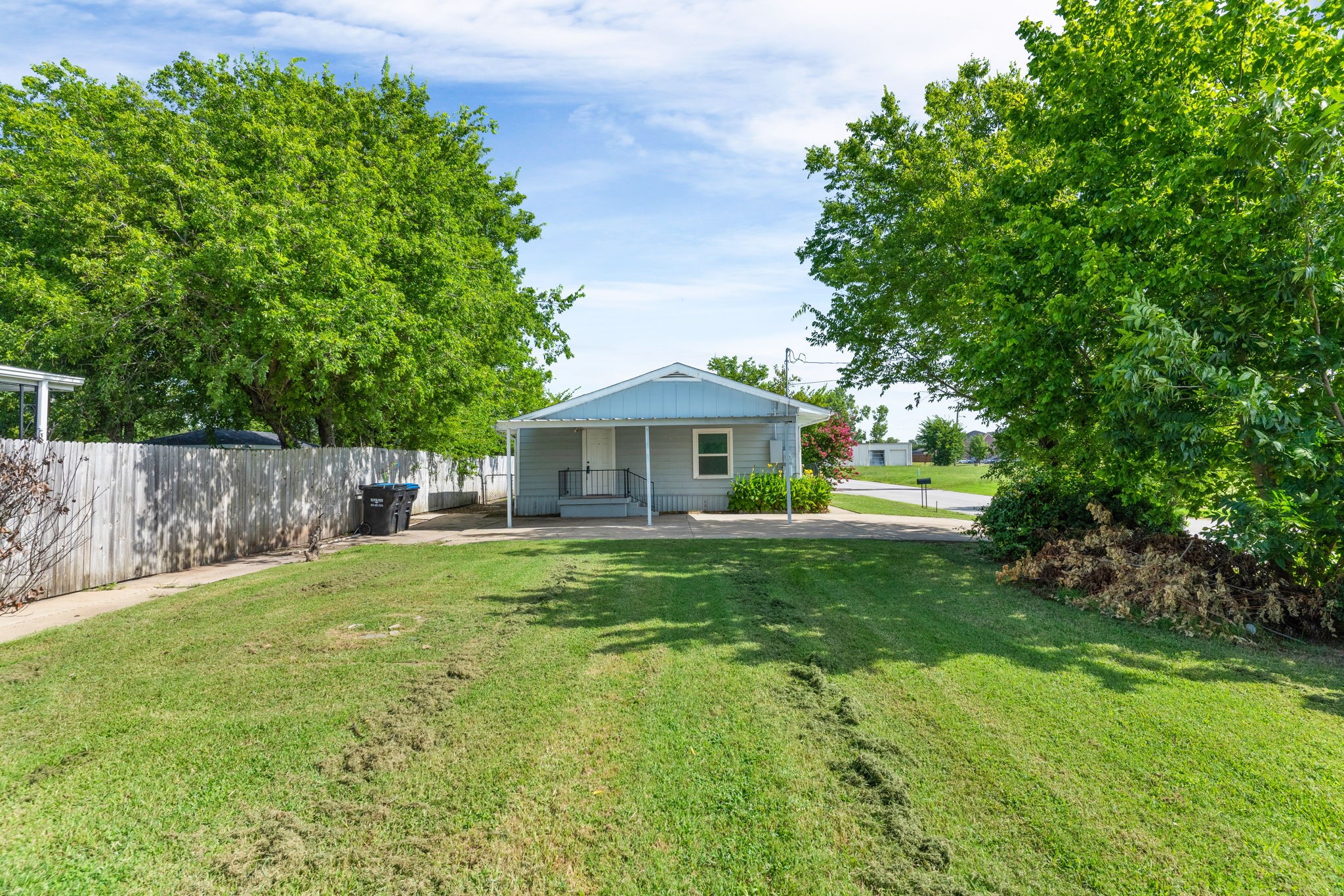 2512 Rainey Street Greenville TX 75401