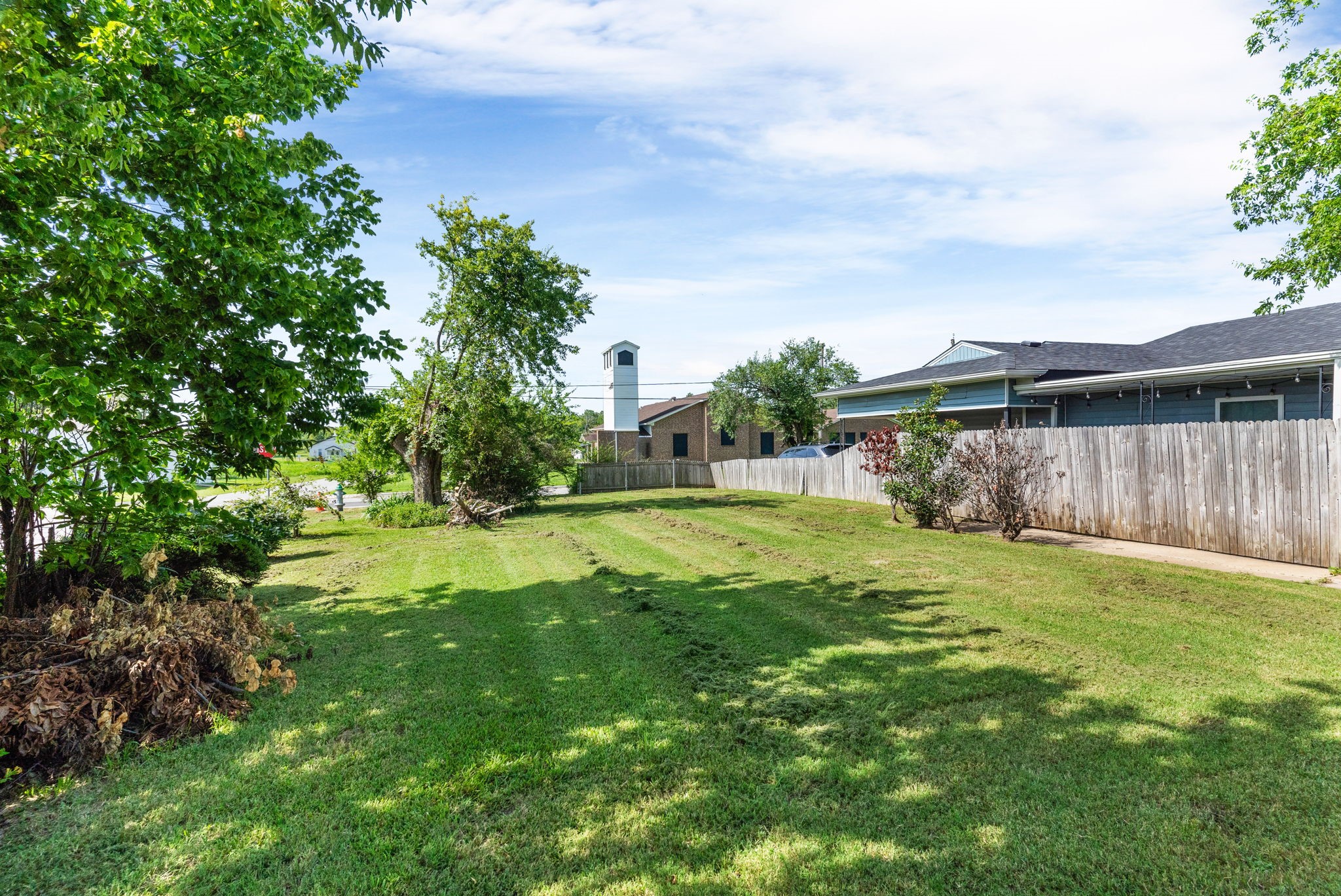 2512 Rainey Street Greenville TX 75401