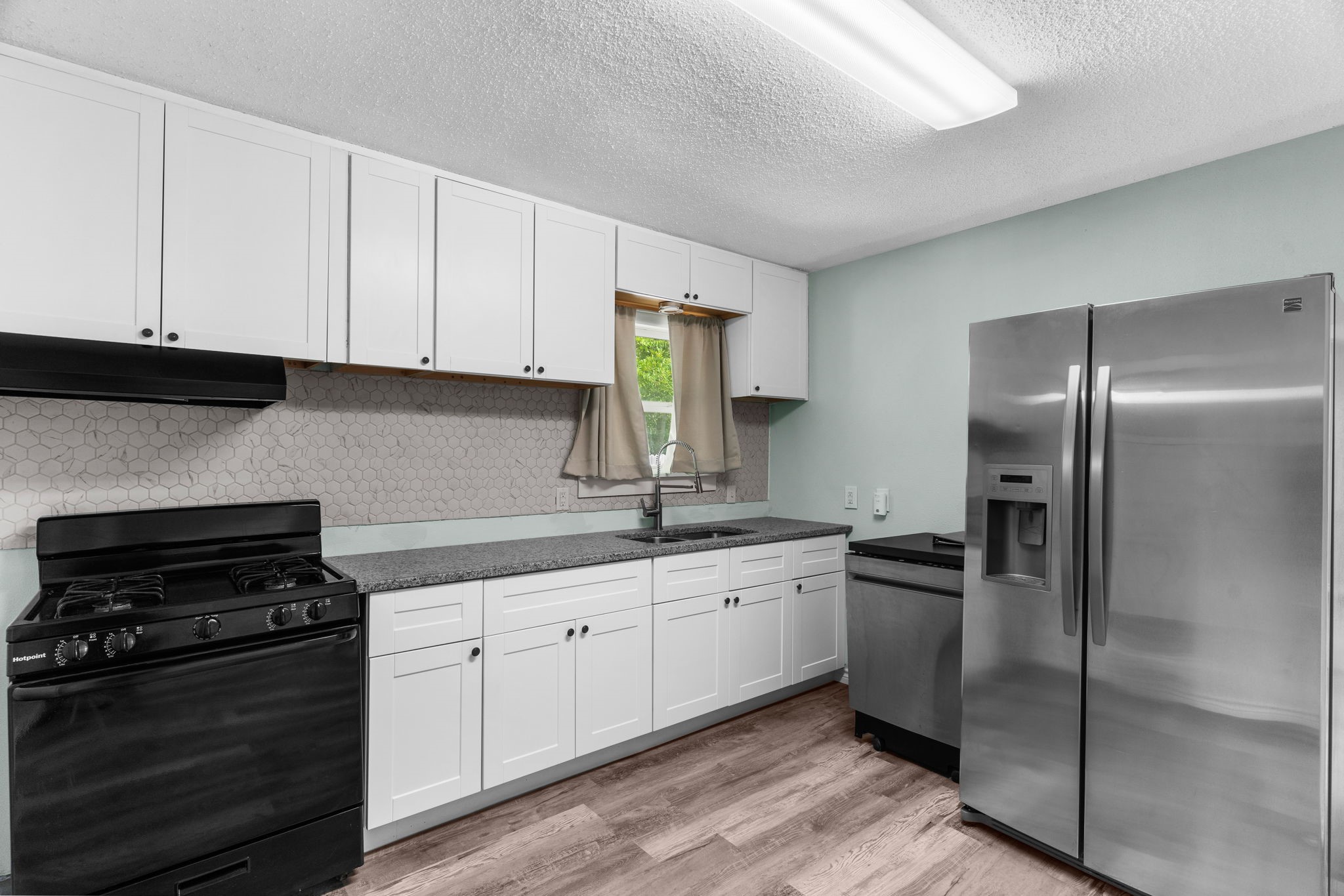 2512 Rainey Street Greenville TX 75401