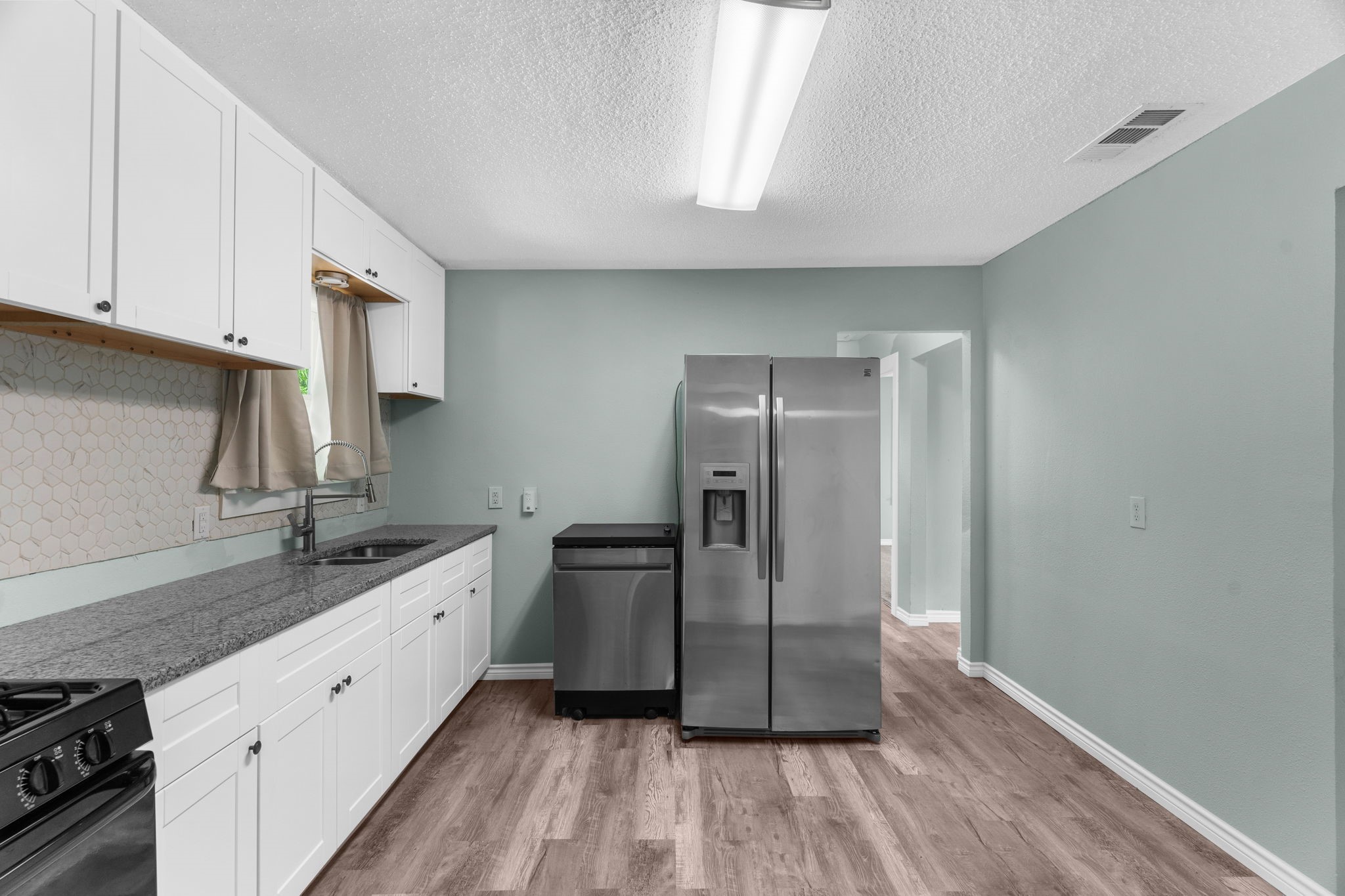 2512 Rainey Street Greenville TX 75401