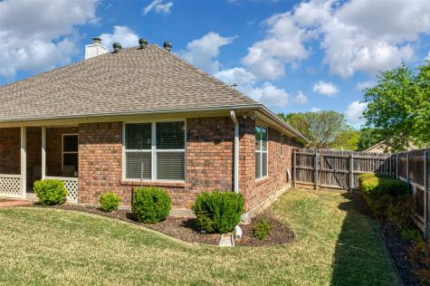 1057 Springwood Drive Saginaw TX 76179