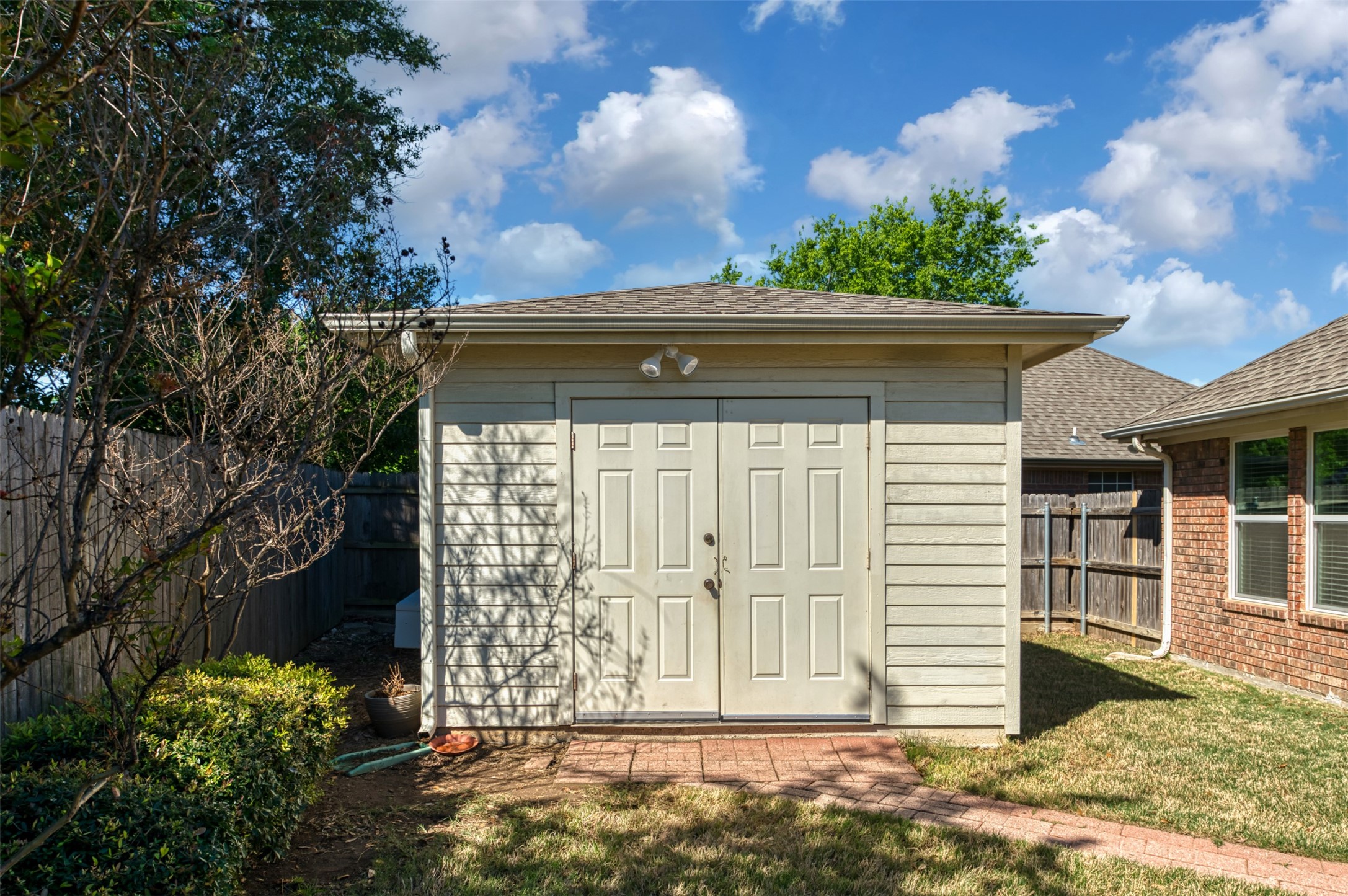 1057 Springwood Drive Saginaw TX 76179