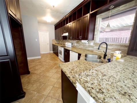 3613 Cotton Creek Lane Fort Worth TX 76123