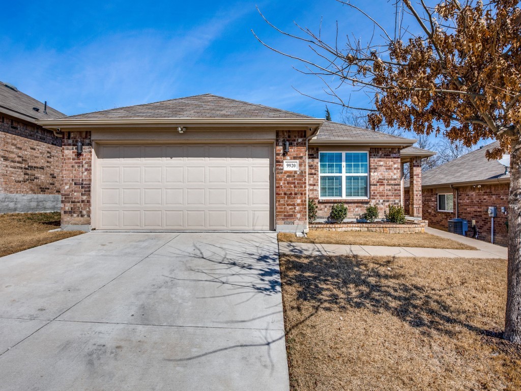9920 Fressia Lane Fort Worth TX 76108