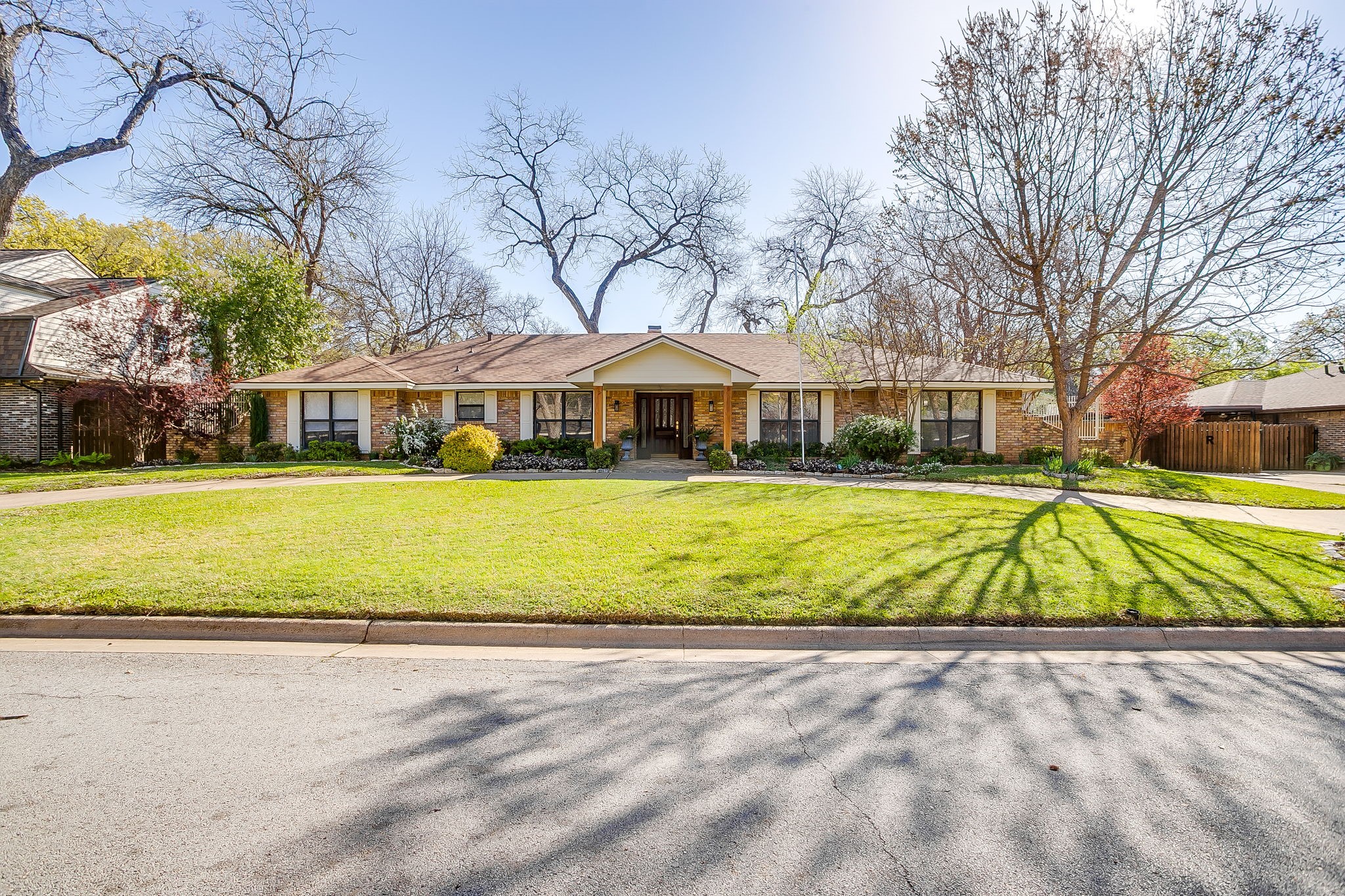 1205 Shady Creek Drive Euless TX 76040