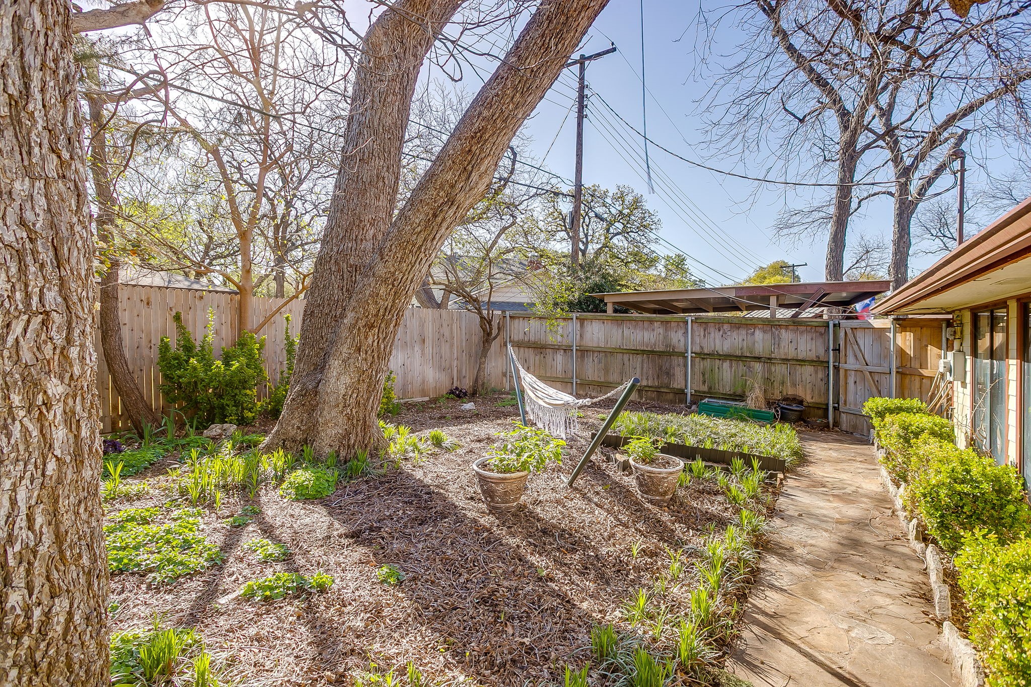 1205 Shady Creek Drive Euless TX 76040