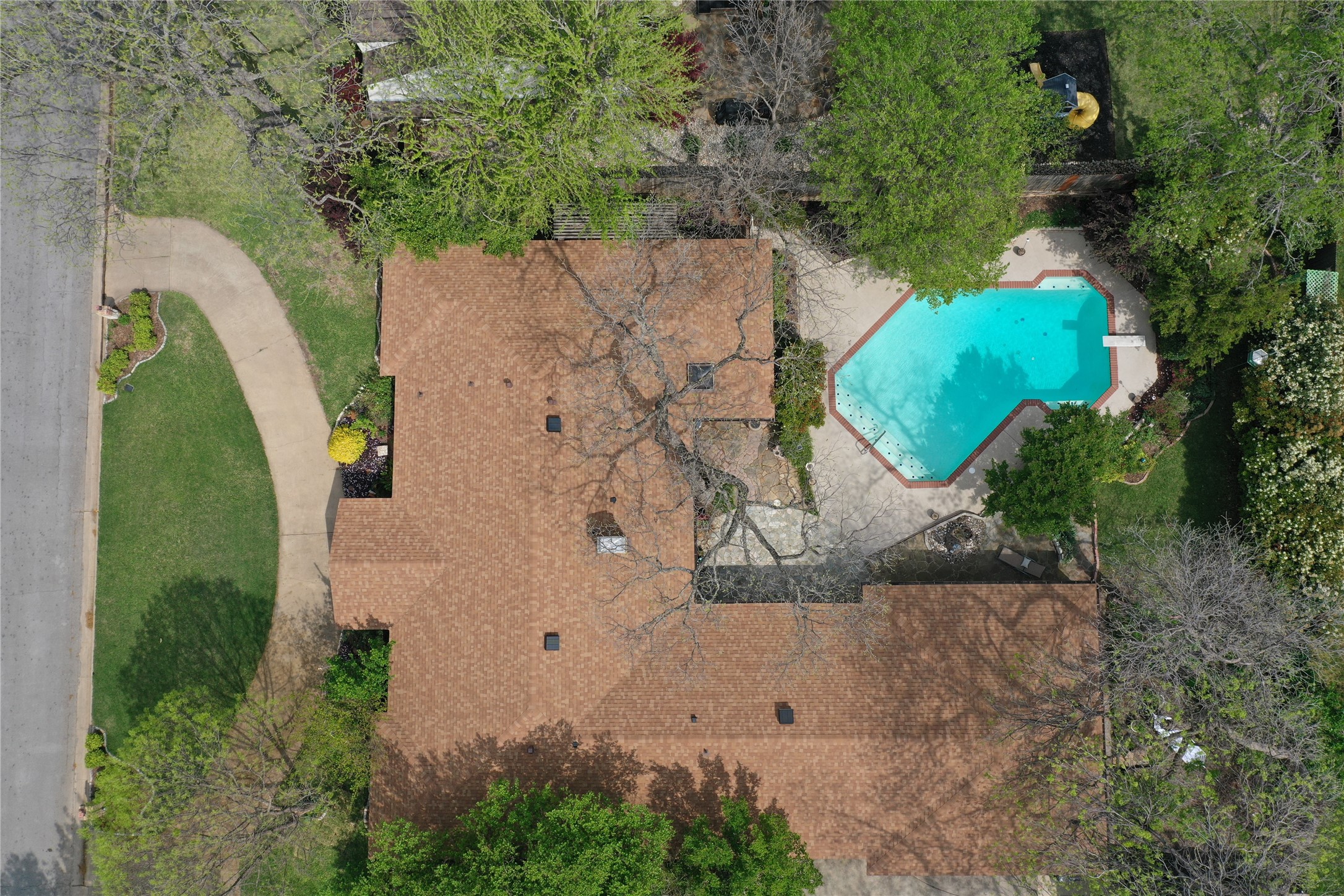 1205 Shady Creek Drive Euless TX 76040