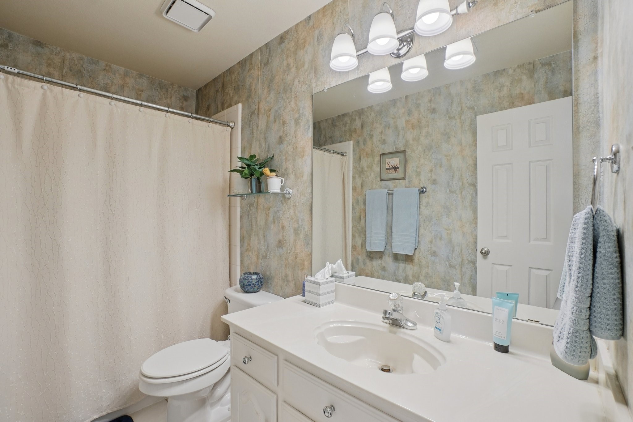 1825 Sandalwood Lane Grapevine TX 76051