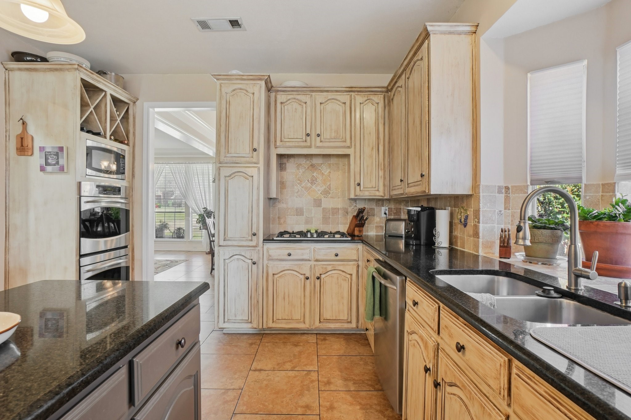 1825 Sandalwood Lane Grapevine TX 76051