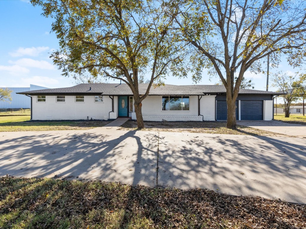 1620 E 2nd Street Cleburne TX 76031