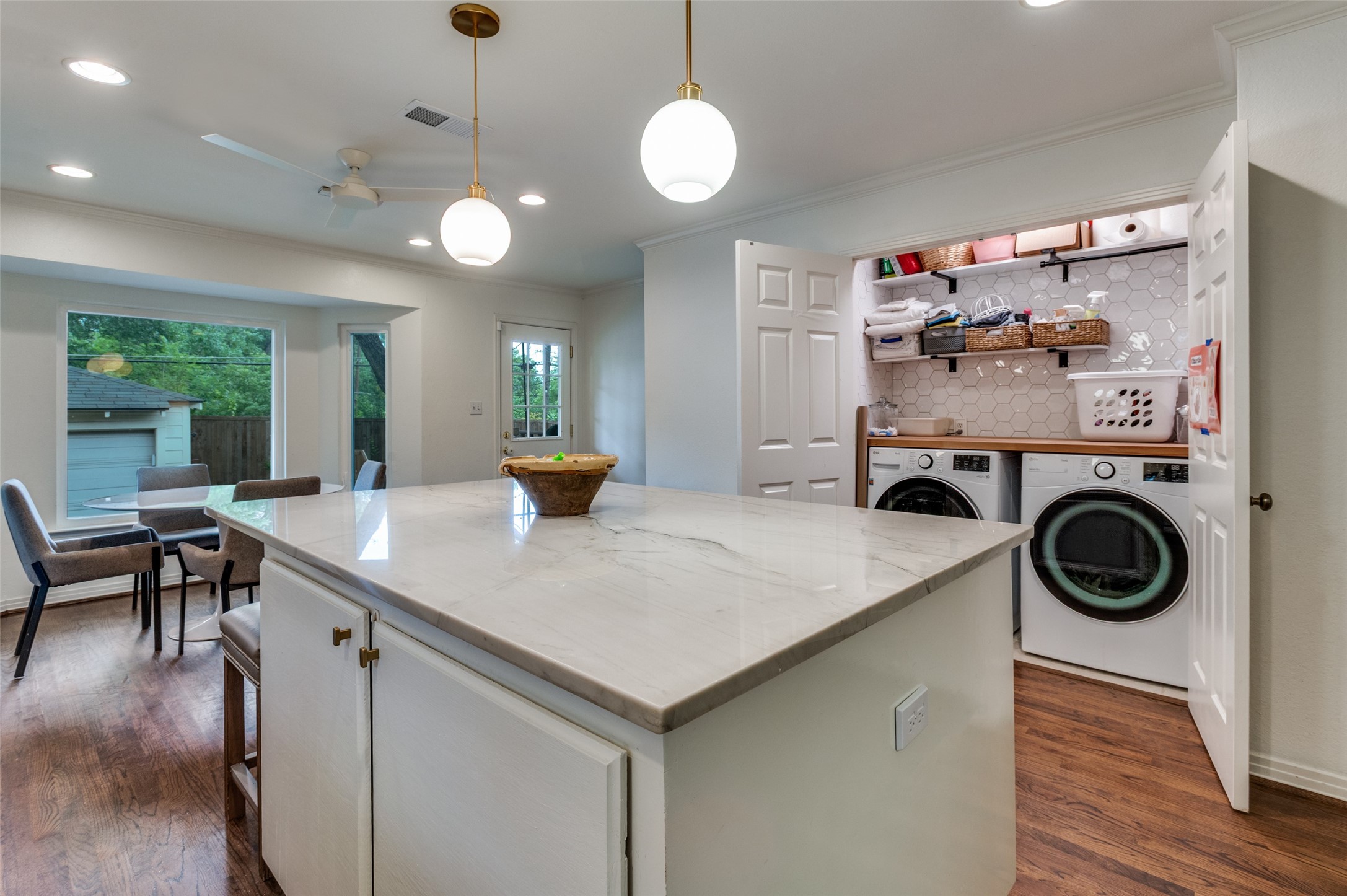 6541 Winton Dallas TX 75214